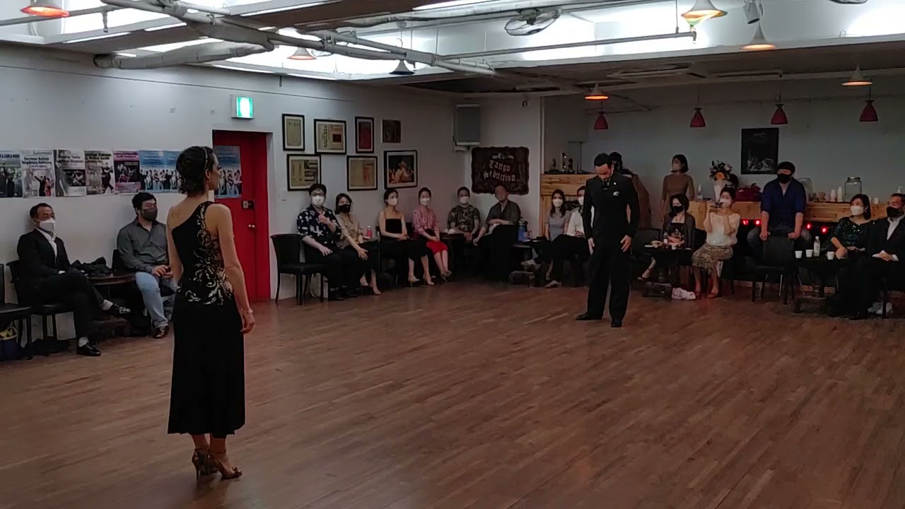 [Osvaldo Pugliese - De Floreo] Sebastián Acosta & Laura D'anna