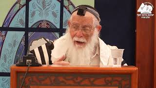 אפשר דבר בקדושה רק בעשרה | הרב אליקים לבנון | הלכות תפילת שחרית | 34 (ישיבת ברכת יוסף - אלון מורה) - התמונה מוצגת ישירות מתוך אתר האינטרנט יוטיוב. זכויות היוצרים בתמונה שייכות ליוצרה. קישור קרדיט למקור התוכן נמצא בתוך דף הסרטון