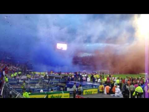 "SALIDA DIM CAMPEON 2009" Barra: Rexixtenxia Norte • Club: Independiente Medellín