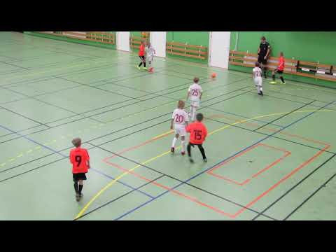 2017-12-02. Golden Cup. FC Djursholm P07 vit - FC Boo P07