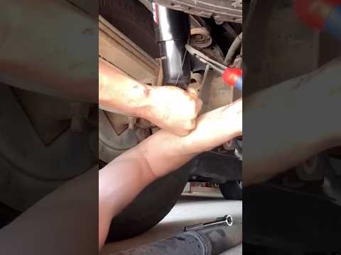 23 kg de fuerza atrapan su brazo en pleno trabajo 💀