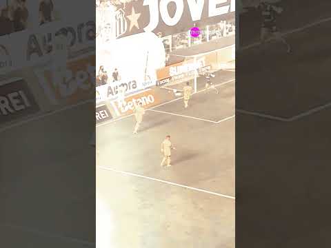FECHA A PERNA, JOGADOR! O NEYMAR BAGUNÇOU COM A ZAGA DO MIRASSOL NESSE LANCE #shorts