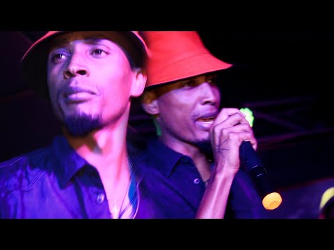 Omweshongozi Megatone Nachamura Abantu ahari Jam Session @Roof Top Mbarara