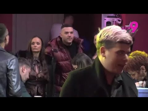 Uhvaćena na delu: Teodora preko Bebičinog ramena ispratila Đukića, Macanović će počupati kosu!