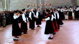As nenas de Antaruxas bailan unha Xota, Aires de Montillón (Pepe Vaamonde Grupo)