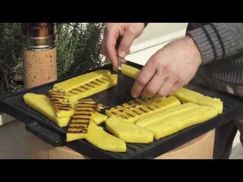 polenta abbrustolita sulla Pipe Cook, la cucina a legna in ceramica