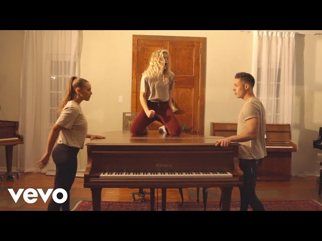 Kom Binne von Bernice West ((jetzt ansehen))