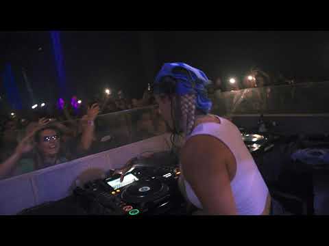 Fleur Shore plays Xpansions - Move Your Body at The Warehouse Project