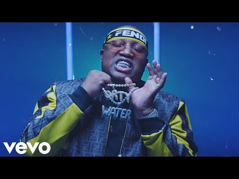 E-40 ft. Larussell & Mistah F.A.B - Poppin' My Collar (Official Video)