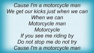 Saxon - Motorcycle Man Lyrics