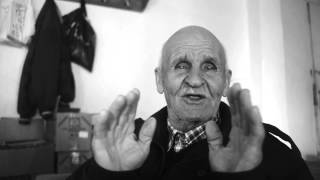 preview picture of video 'casting Hasan Amca, Selçuk'un en yaşlı(kesinlikle ihtiyar değil) pehlivanı.'