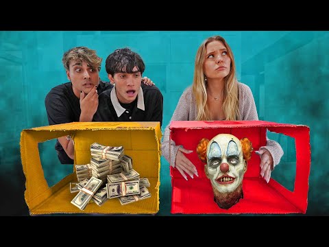 DO NOT CHOOSE THE SCARY BOX!