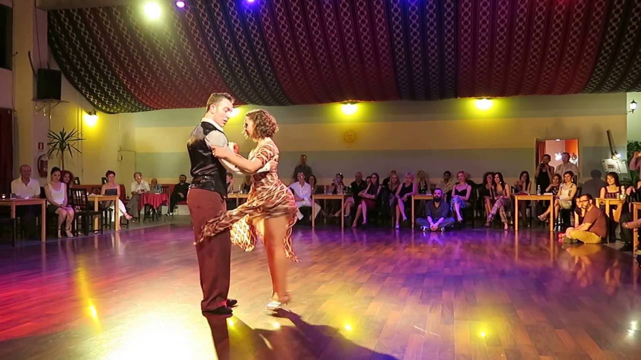 10.06.16 - Lucila Cionci & Joe Corbata - El Garufa 02