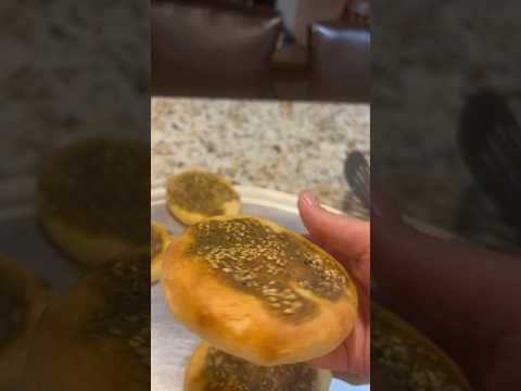 oil and thyme pastries🥐