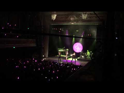 [FANCAM] Tiffany Young - Magnetic Moon North American Tour [San Francisco - 191025]