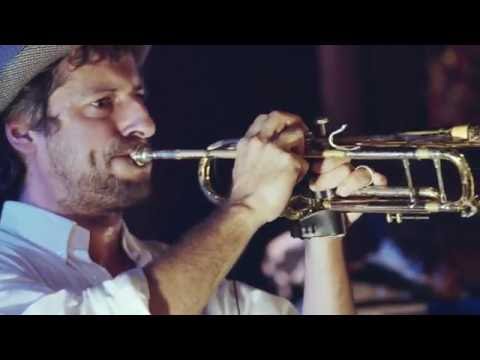 Ticvaniu Mare - Balkan & Klezmer Brass Band - Di Naie Chuppe