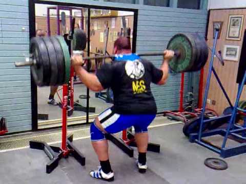 Training 19.Februar 2010 - Manta Ray Squats 250kgx3