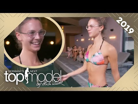 Simone impresses Wolfgang Joop: "You're a bombshell!" | GNTM 2019 | ProSieben