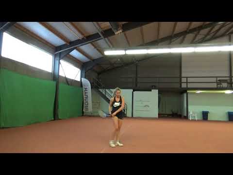 Studiebeurs College Tennis Amerika OverBoarder - Tess Menten