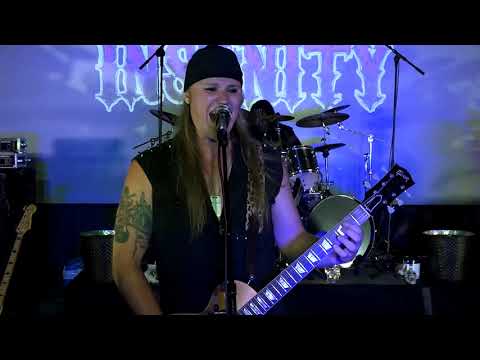 Vanity Insanity - Dirt (Livestream from Rotundan)