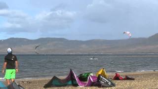 preview picture of video 'Learn to Kitesurf in Costa Rica'