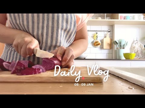 Simple everyday life: Daily vlog - Kimchi fried rice,  Candied Sweet potatoes, Wrapping dumplings 饺子