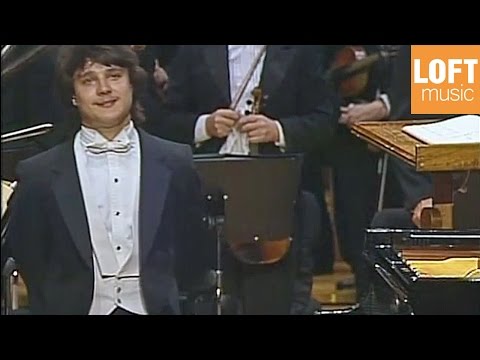 Alexei Sultanov: Tchaikovsky - Piano Concerto No. 1 in B flat minor (1990)