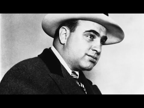 AL CAPONE - FROM BOUNCER TO MAFIA KING OF CHICAGO.