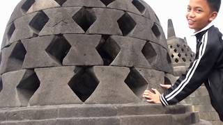 Download lagu TEMPAT WISATA DI JAWA TENGAH CANDI BOROBUDUR DI MAGELANG INDONESIA mp3