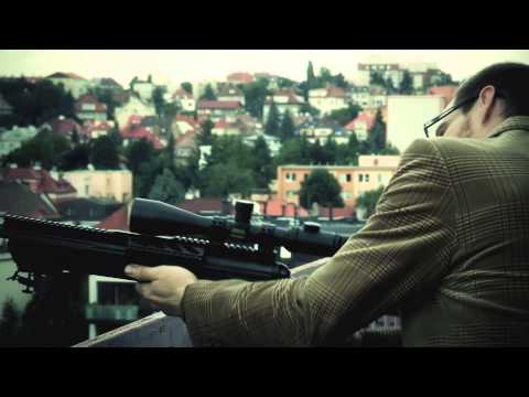 Prago Union - Prago Union feat. Erika Fečová - Hodinky s vodotryskem