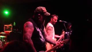 Lucero-ain&#39;t so lonely live