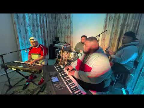 Colebee Jam Night - Velody Riddimz and BLKB3RY on keys Samiu on Bass junior on the kit