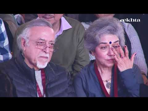 Meri Duniya Hai Maa Tere Anchal Mein | Heart-Warming Performance