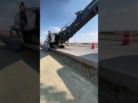 Bad to the boneeee 🎥: @leducasphaltmilling #asphalt #milling