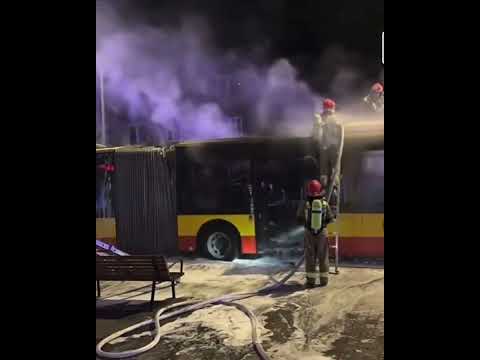 Warszawie zapalił się autobus nr 189