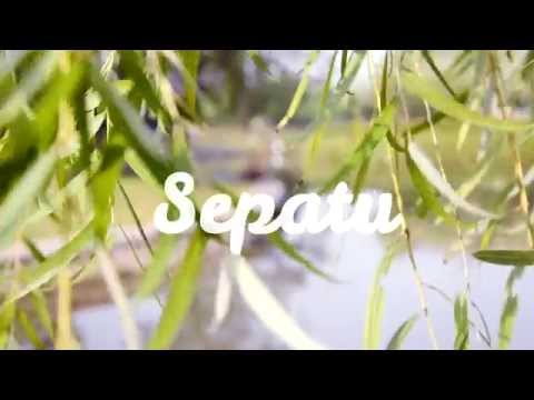 "Sepatu" - Film Pendek Inspirasi ( cover My Shoes (2012) dir. Nima Raoofi - MAPS Film School)