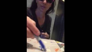 Susanna Hoffs THE BANGLES Signing Autographs Team Derek
