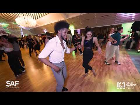 Terry SalsAlianza & Sophia Safran | social dancing @ Salsa Addicted Festival