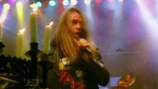 Helloween - Forever And One    tradus romana