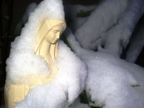 VENITE APPLAUDIAMO AL SIGNORE. Sal 94(95) RISUSCITO' CANTO DEL CAMMINO NEOCATECUMENALE.