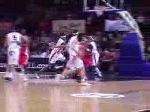 22 15-12-07 BCO-Gent - Slim gewacht van Chuck en score 'in t