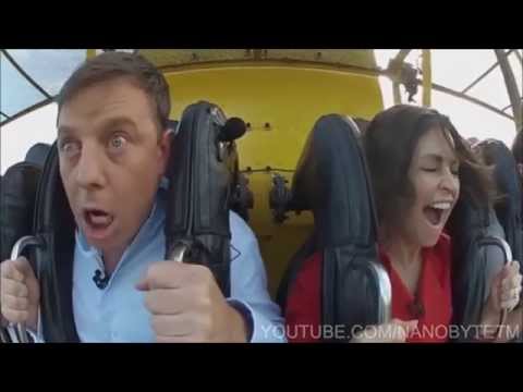 Ein Arzt auf Rückenschmerzen Schmerzen im Unterleib und unteren, die zurück ist