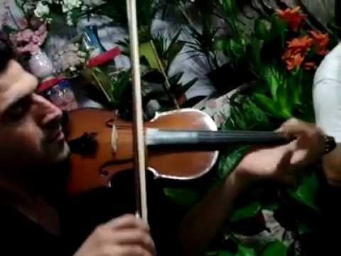 Mudi Strançek-Ez naxwazım