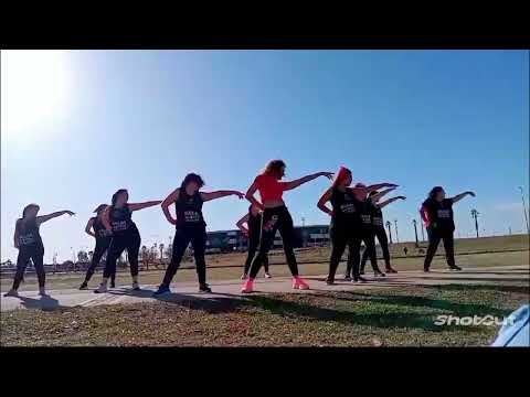 Miley Cyrus-flowers Coreografía by Marisa Quiroga