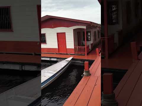 Igreja sobre as águas do rio Ipixuna em Tapauá, interior do Amazonas.🔥