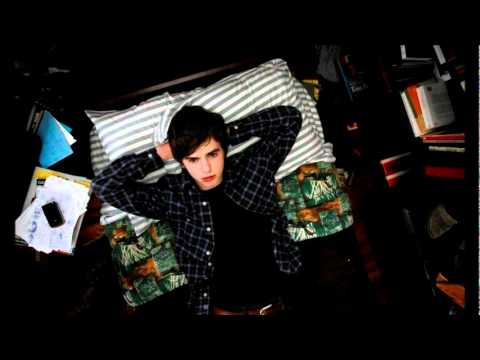 download lagu mp3 mp4 Alec Puro, download lagu Alec Puro gratis, unduh video klip Download Alec Puro Mp3 dan Mp4 Music Online Gratis