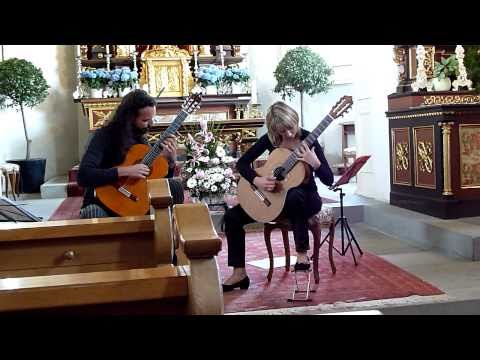 JONGO for 2 Guitars (Paulo Bellinati) - Duo Amanecer