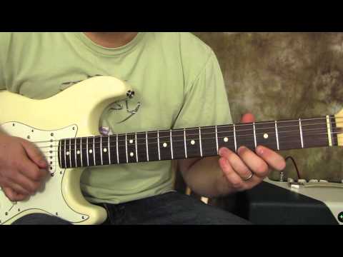 Stevie Ray Vaughan - Texas Flood - Inspired - Blues Guitar Lesson - Blues Guitar Intro