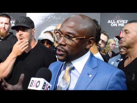 Floyd Mayweather To Conor McGregor Fans: “Believe In Conor”