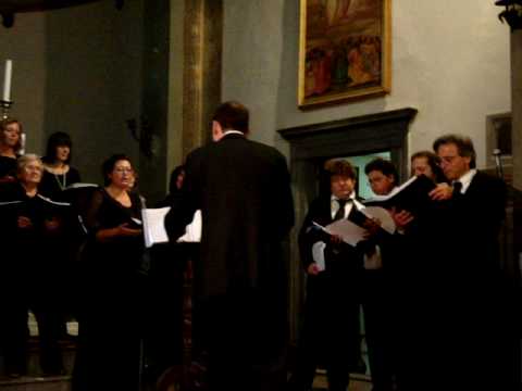 Ave Verum Corpus di M.Manganelli -  coro Salve Mater - direttore Stefano Marcucci